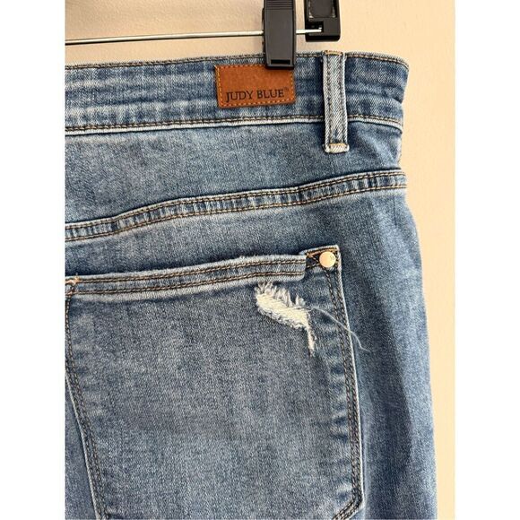 Judy Blue Relaxed Fit Straight Destroyed Jeans, Women’s Size 16 W - Picture 5 of 11